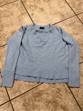 J Crew Cozy Light Blue V-Neck Knit Sweater for Women